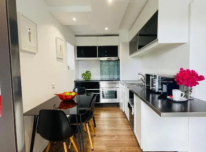 The Farm House.23 * 丰沙尔